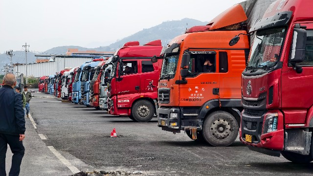 鋁創未來丨12萬套鋁合金淋浴套裝奔赴全國，91免费大片视频以鋁節銅重塑行業新生態！